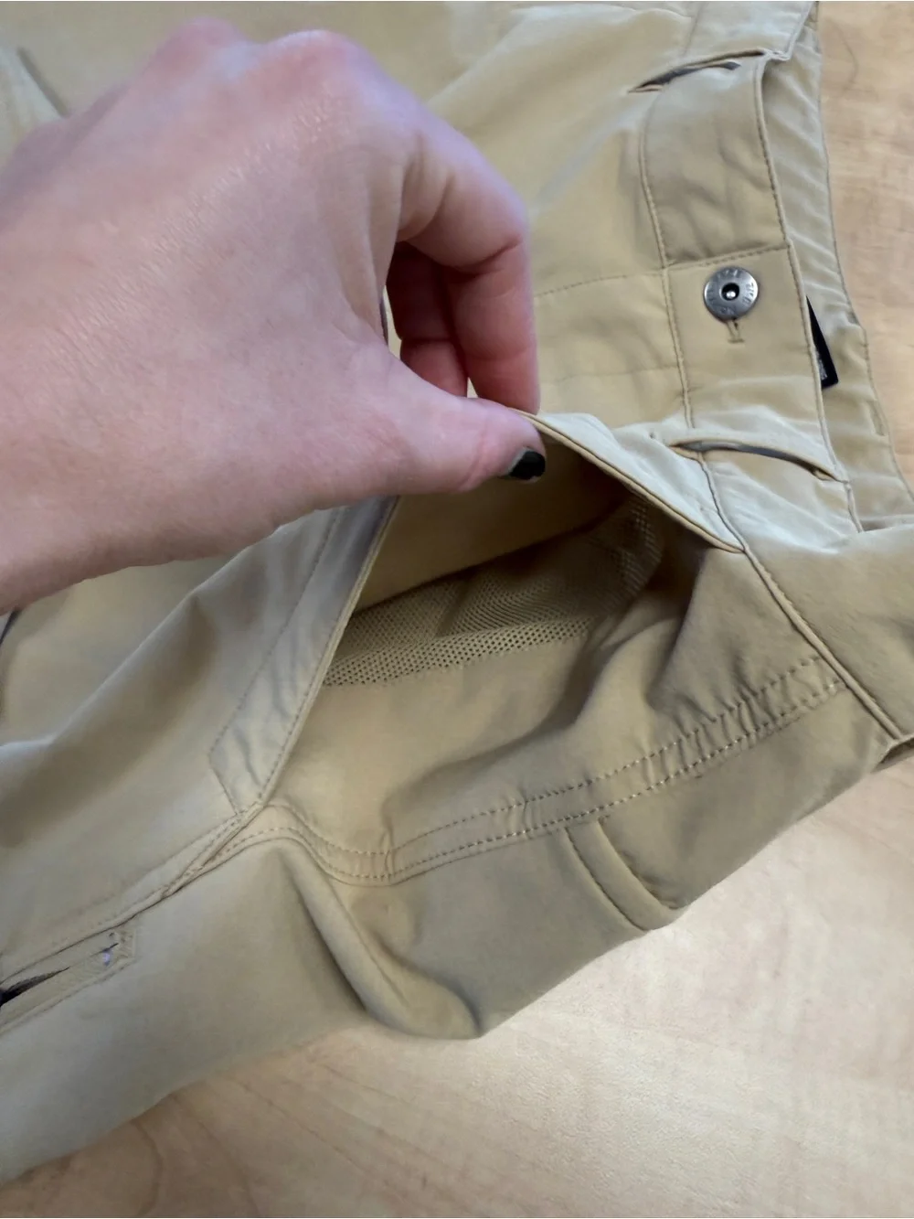 The North Face Hiking Shorts Men 32 Tan   Zipper Pocket Active